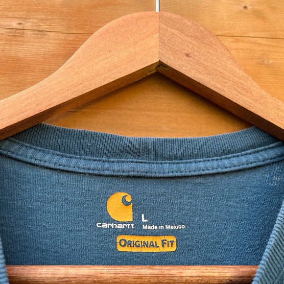 Carhartt T-Shirt - Picture 4 of 5